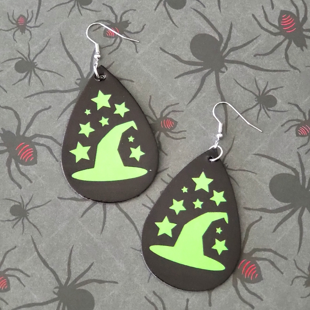 Witch Hat Earrings - Picture 1 of 1